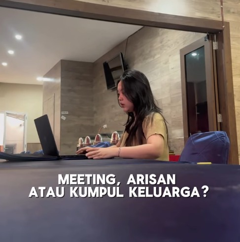 Masih bingung cari tempat untuk meeting, arisan, atau kumpul keluarga? 👀  Pondok Tince hadir dengan suasana nyaman, ruangan yang mendukung berbagai kegiatan, serta pilihan menu yang siap menemani momen kebersamaan Anda.